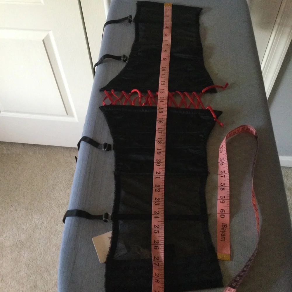 NWT Frederick's Waist Cincher w. Garters SZ M/L - Picture 7 of 10